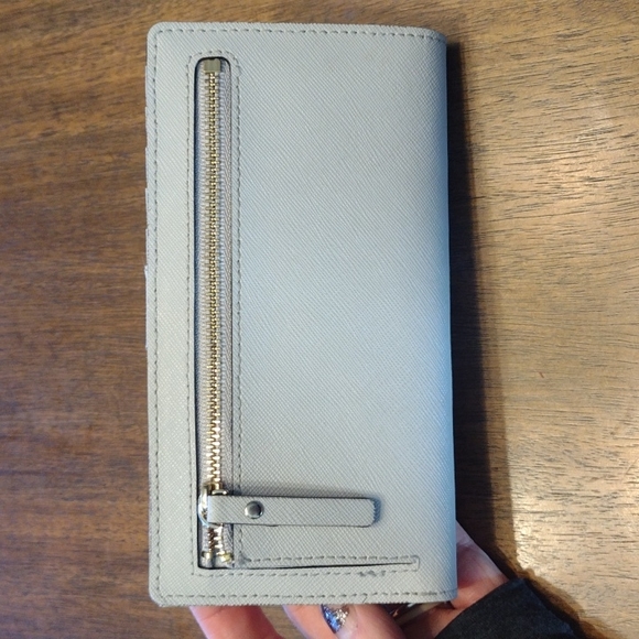 Kate Spade wallet ♠️ - Picture 2 of 10